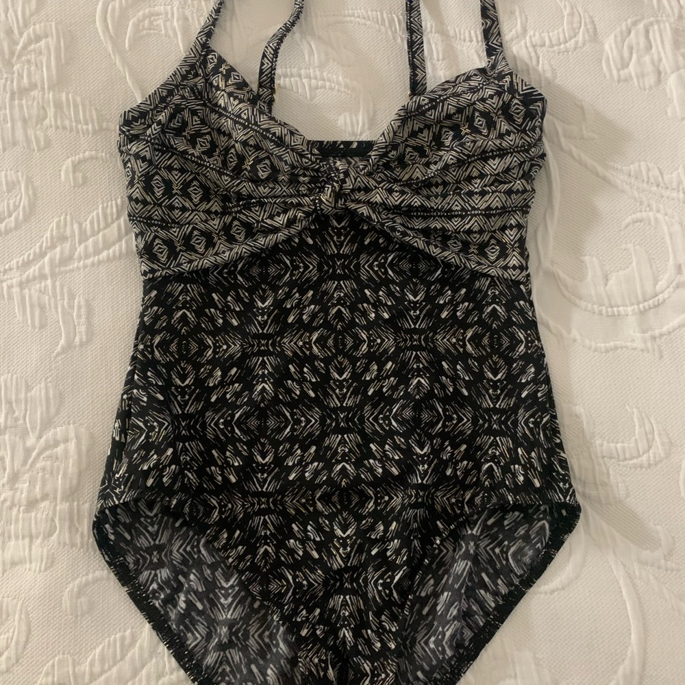 COPY - Miracle Suit one piece swimwear size 8.
